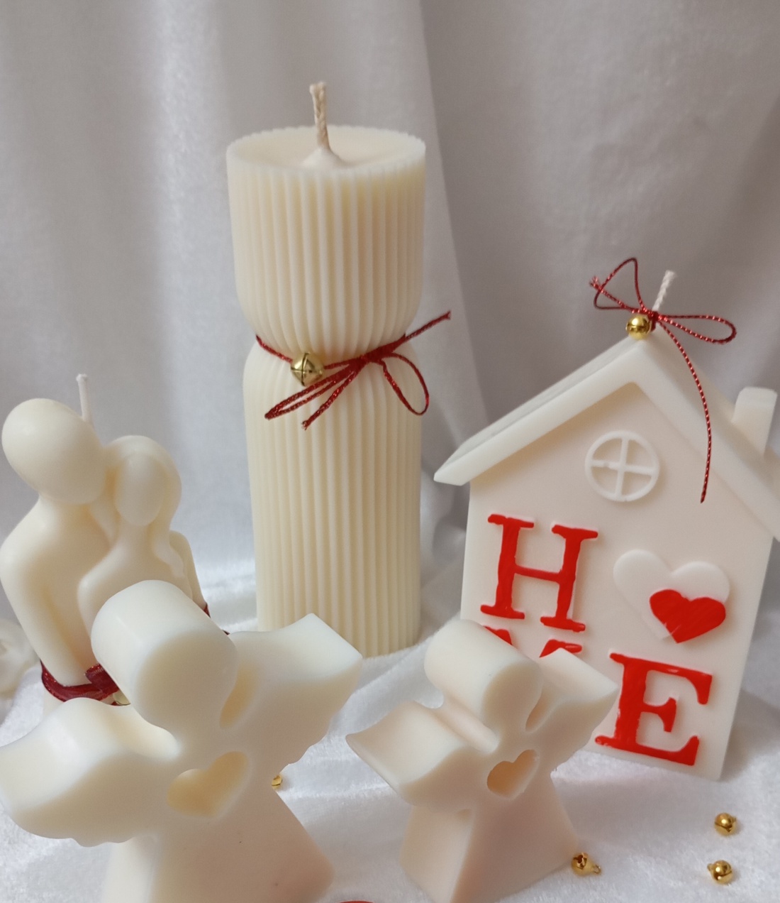 Colecția de lumânări  ,, Crăciun fericit ,, - accesorii de crăciun - decorațiuni de crăciun de casă - lumânare parfumat de crăciun, suport lumânări - Artynos.ro