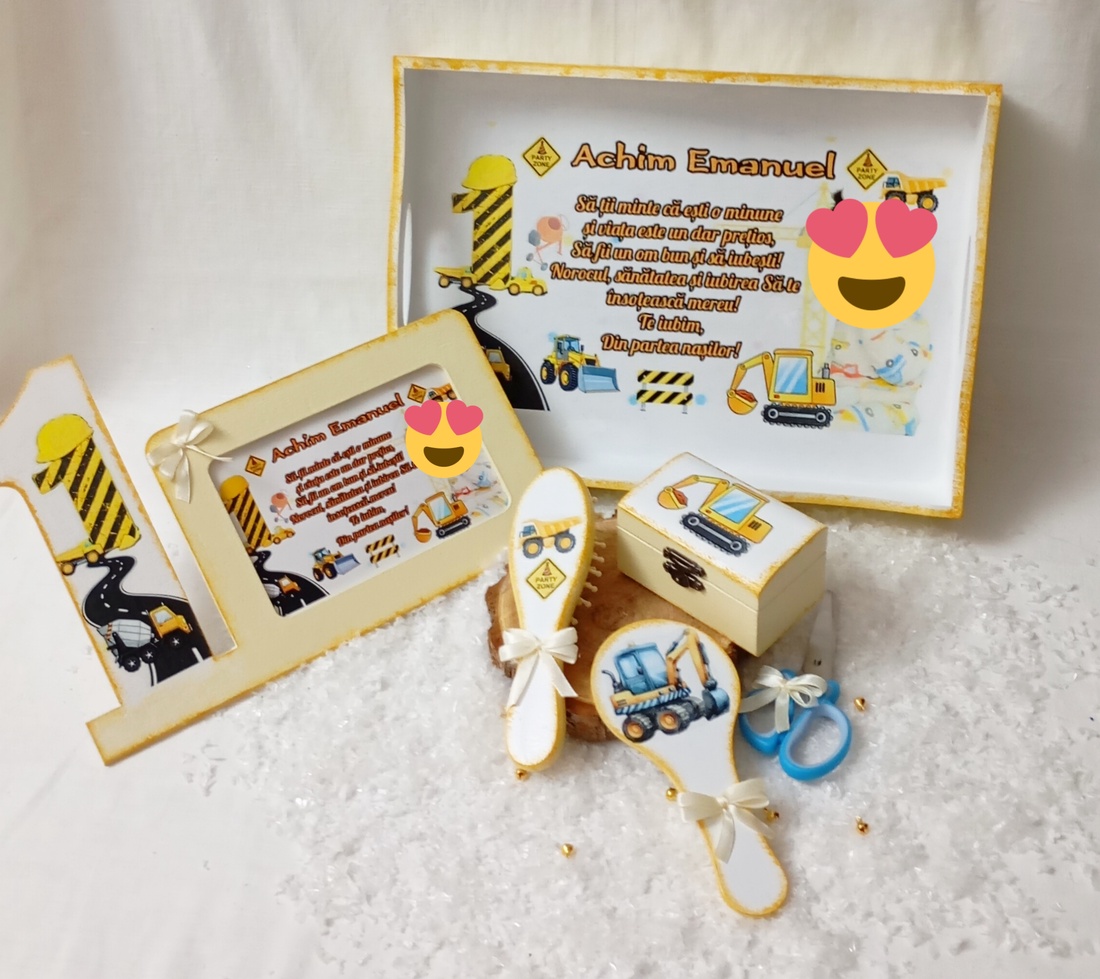 Tavă pentru tăierea moțului  - jucării și echipamente pentru copii - daruri de botez - Artynos.ro