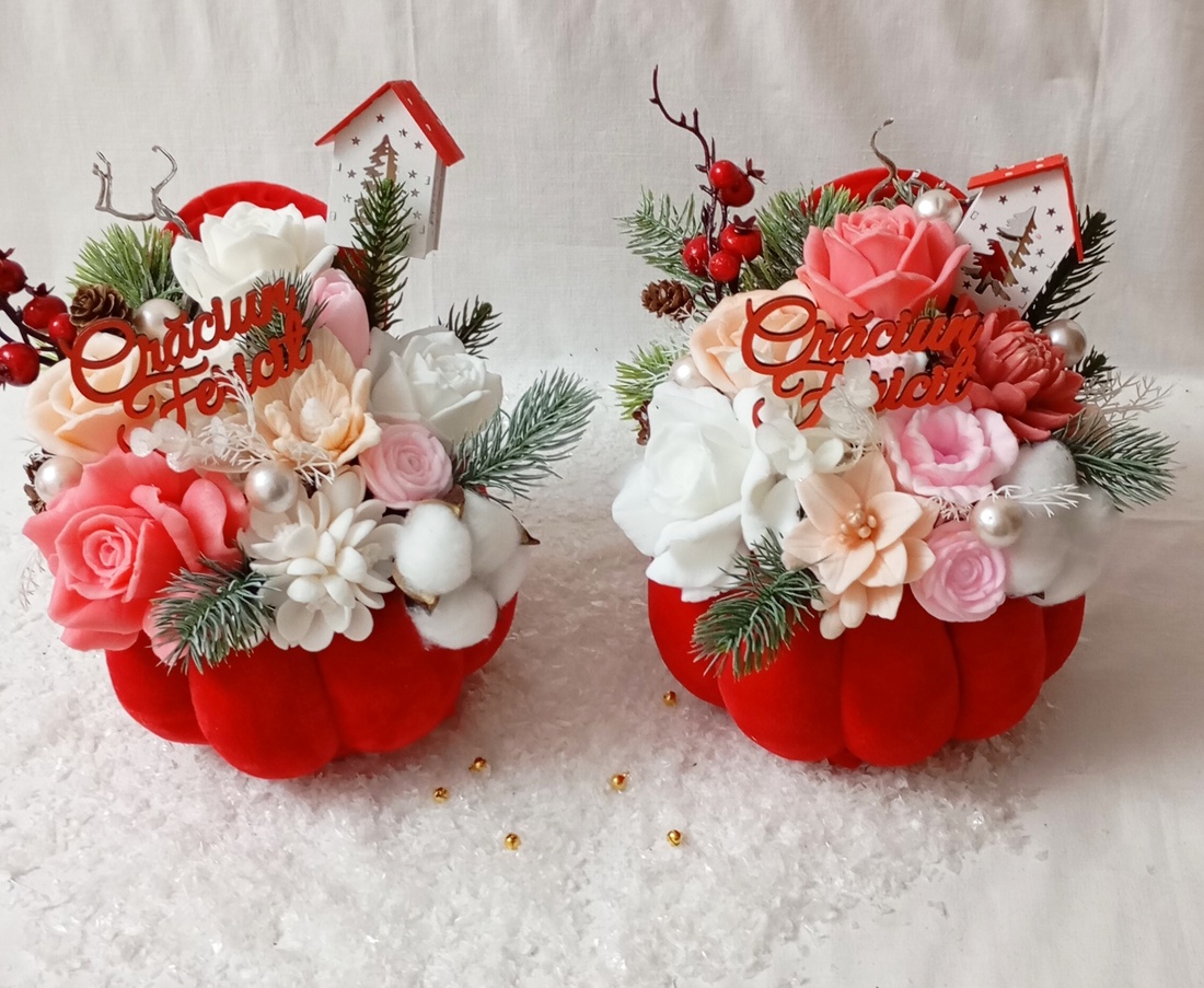 Aranjament cu flori din săpun  - crăciun - decorațiuni de crăciun de casă - decor pentru masă de crăciun - Artynos.ro