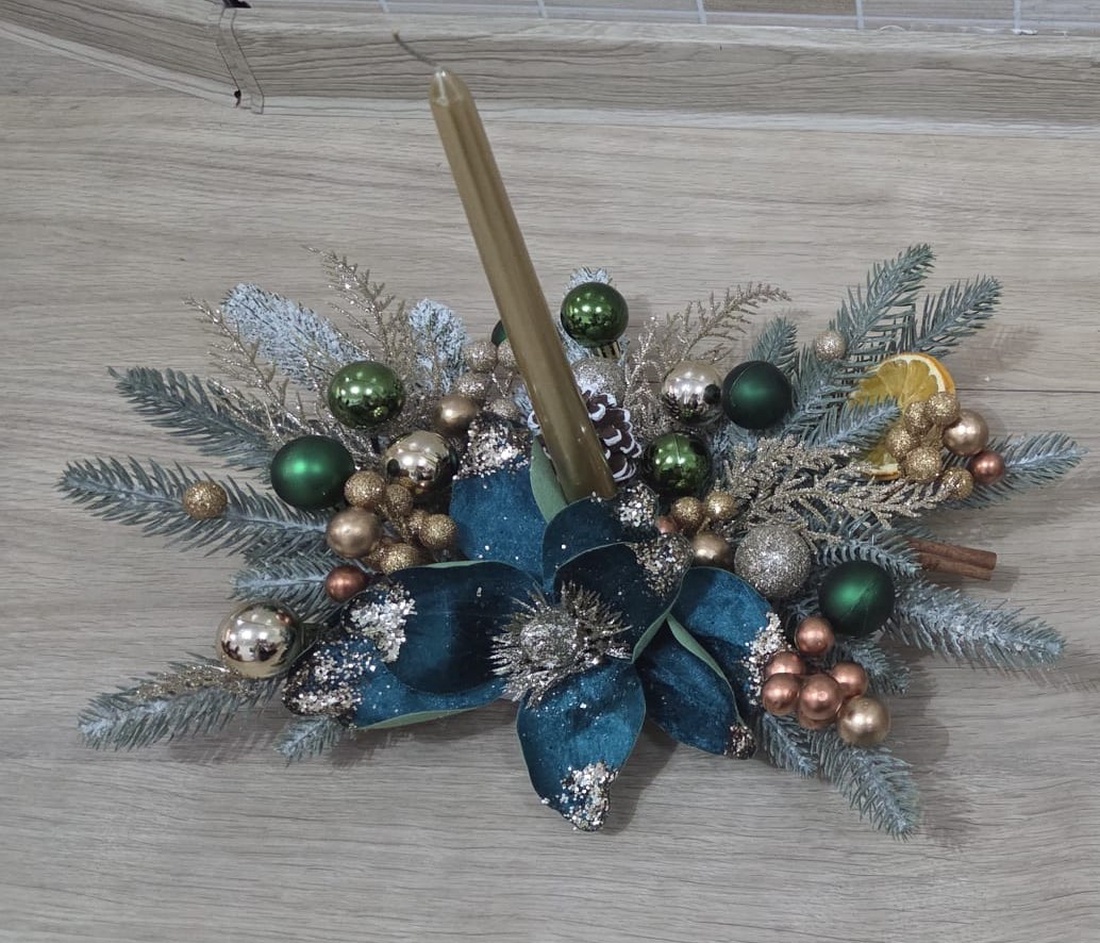 Aranjament pentru masa de Craciun  - crăciun - decorațiuni de crăciun de casă - decor pentru masă de crăciun - Artynos.ro