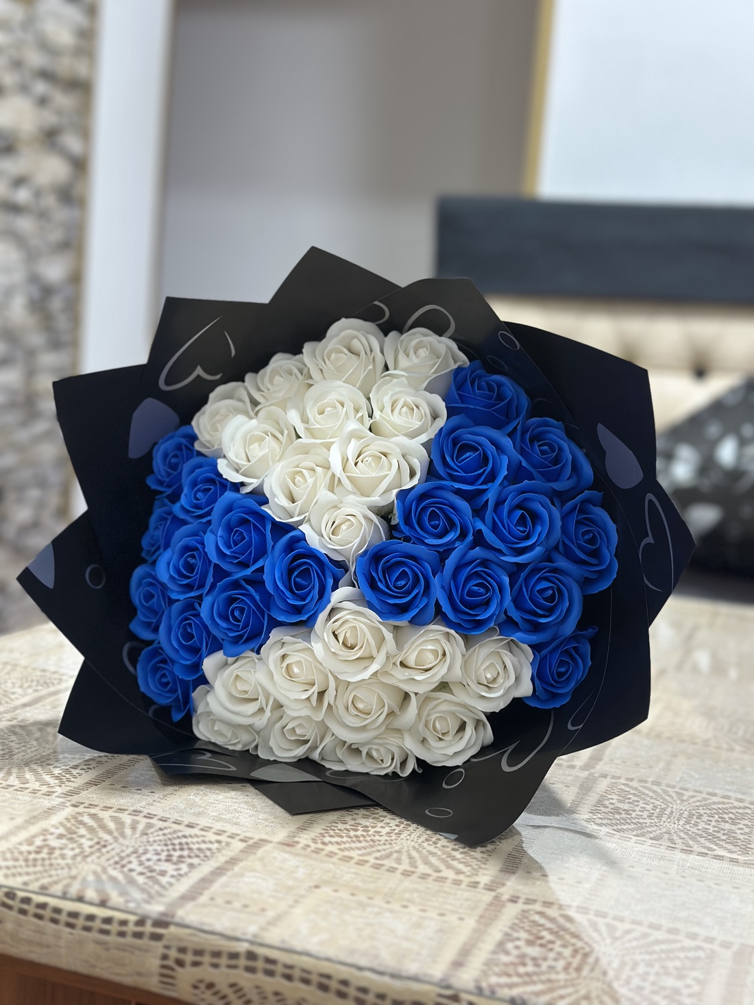 Buchet BMW - casă & stil de viață - decorațiuni de casă - accesorii florale - buchete de flori - Artynos.ro
