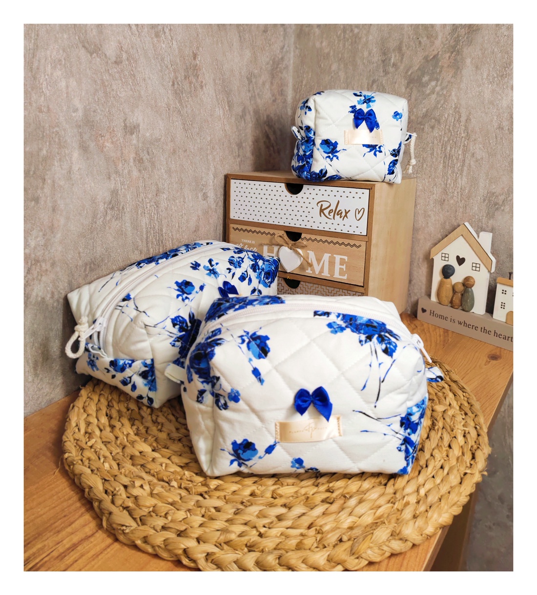 Port fard mărime M - genți și portofele - genți cosmetice - Artynos.ro