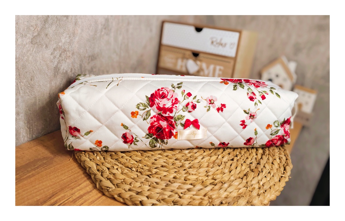 Husa pt accesoriile de par  - genți și portofele - genți cosmetice - Artynos.ro