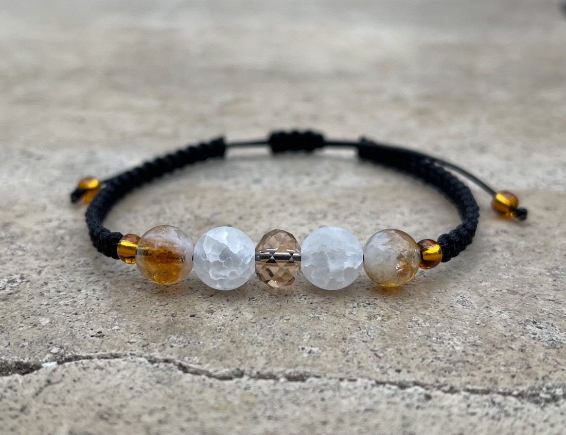 Set de brățări minerale din citrin Madeira și cristal de stâncă zdrobit mat - bijuterii - seturi de bijuterii - Artynos.ro Set de brățări minerale din citrin Madeira și cristal de stâncă zdrobit mat - bijuterii - seturi de bijuterii - Artynos.ro