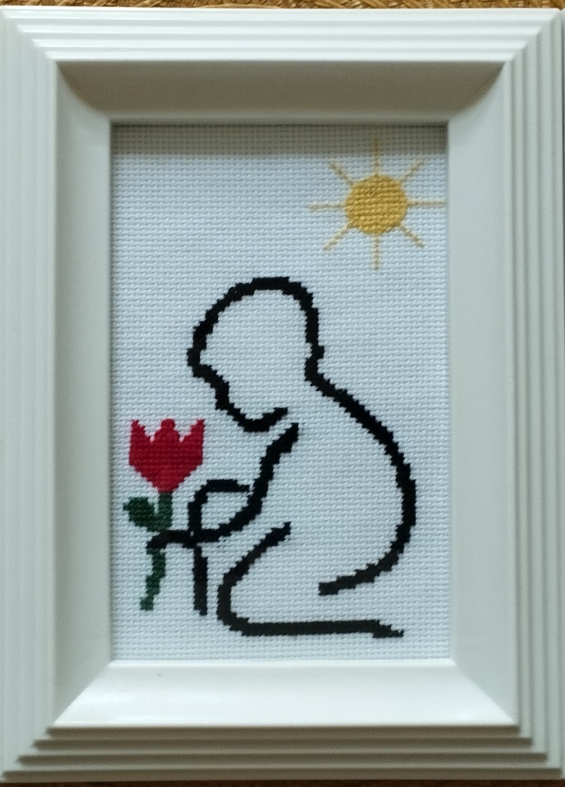 Imagine cu o singură linie cusută încrucișată -  - Artynos.ro