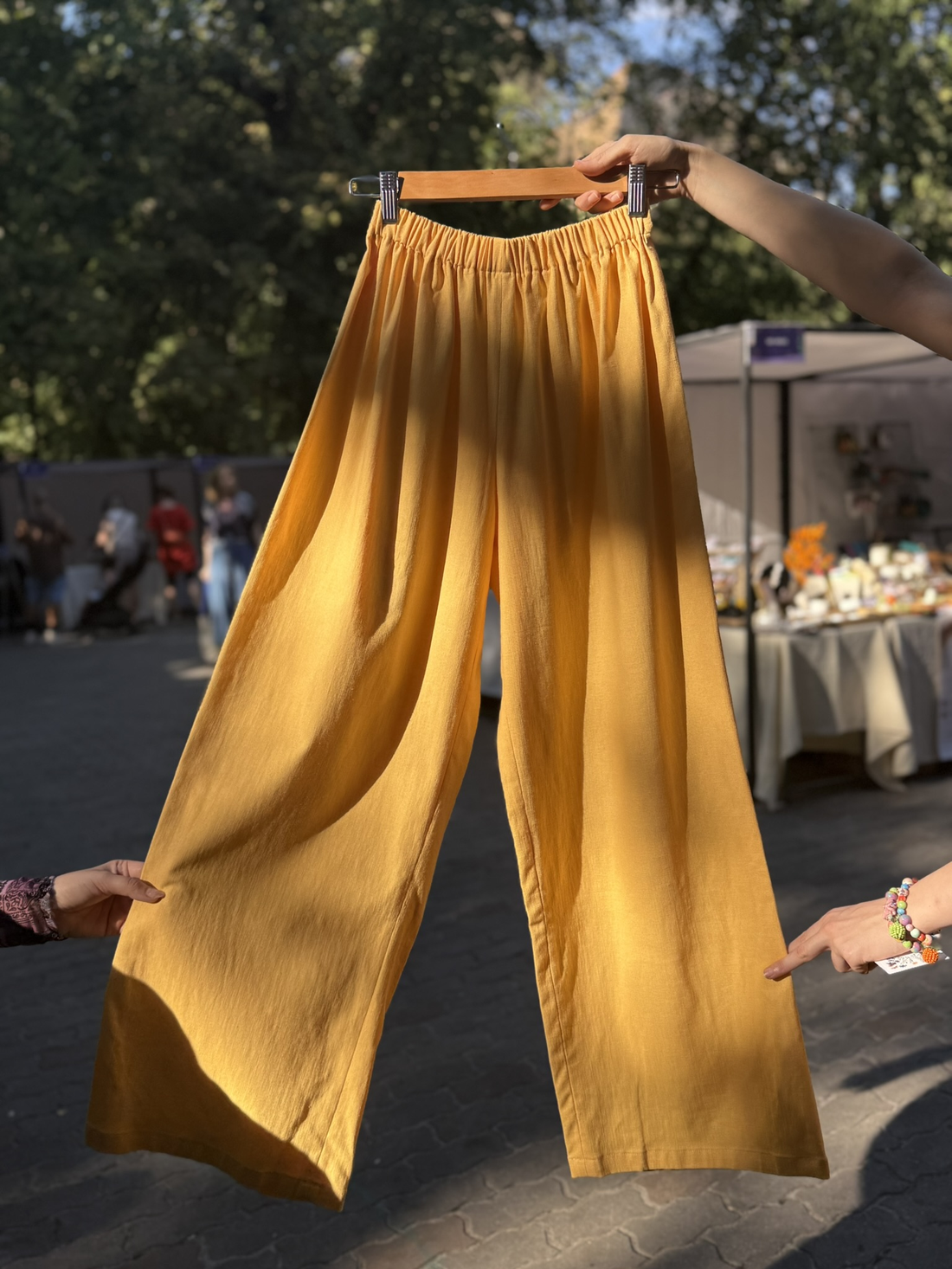 Pantaloni lungi galbeni din in cu elastic - Pantaloni damă - îmbrăcăminte și modă - haine damă - pantaloni damă - Artynos.ro