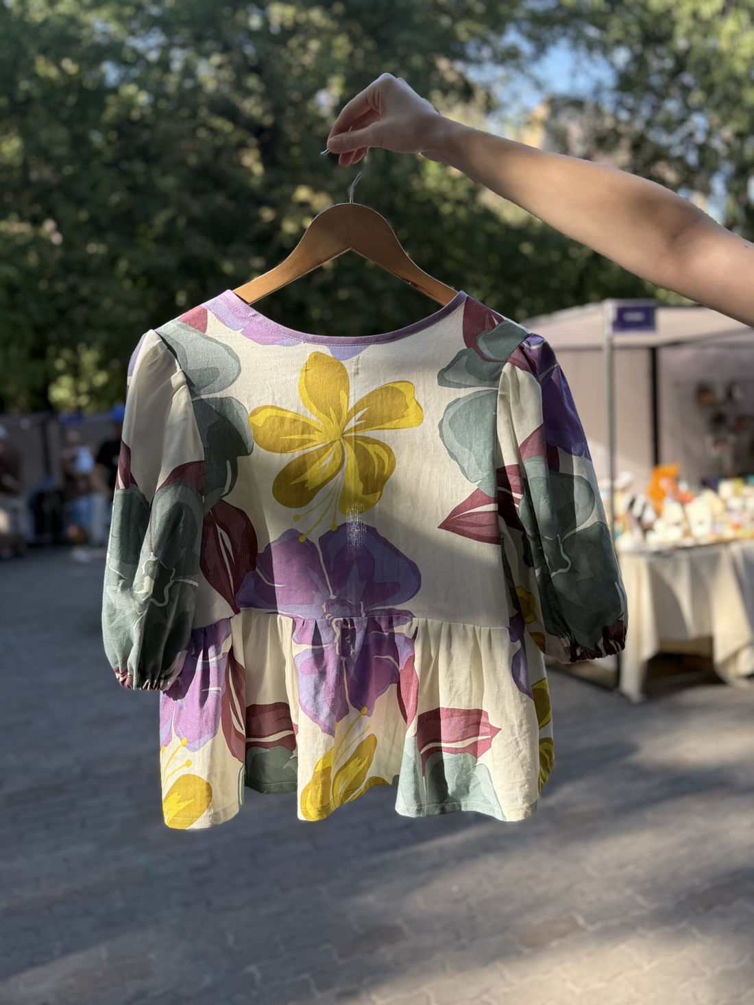 Bluză din in - Model Floral - Mărimea 36 - îmbrăcăminte și modă - haine damă - bluze damă - Artynos.ro