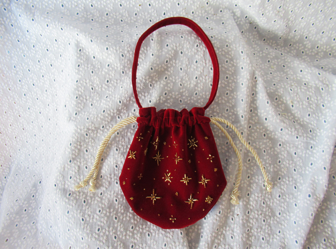 Golden Nova � Geantă de catifea mică brodată cu cristale � Doar la comandă - genți și portofele - genți de mână și umăr - genți de mână - Artynos.ro