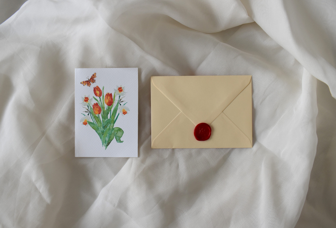 Felicitare cu lalele, fluturi și narcise - elemente pictate manual - casă & stil de viață - papetărie de hârtie - invitații, felicitări - Artynos.ro