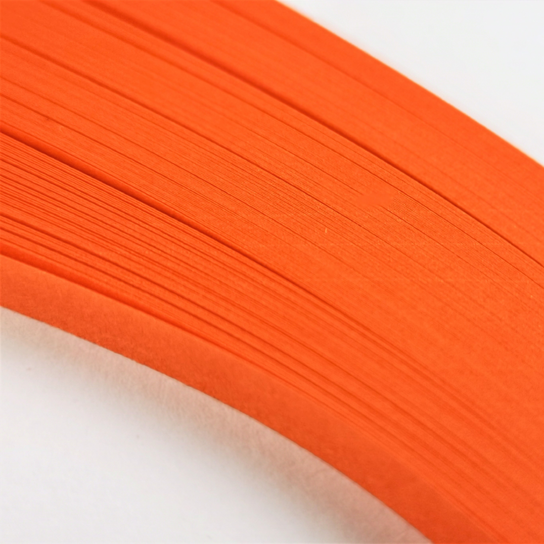 Intensive orange1 mm/3 mm/5 mm hartie quilling/carton quilling, pentru bijuterii, tablouri, decoratiuni Craciun, R58/R26 - accessorii și unelte - hârtie - alte hârtii - Artynos.ro