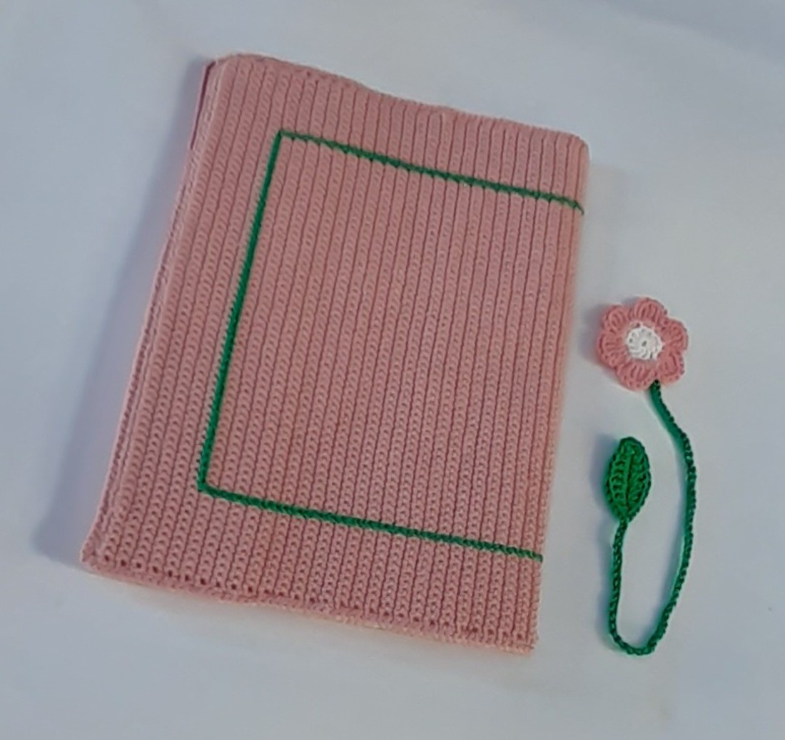 Croșetat și broderie carte capac set 100% microfibră acrilic fire carte capac + marcaj croșetat floare. -  - Artynos.ro