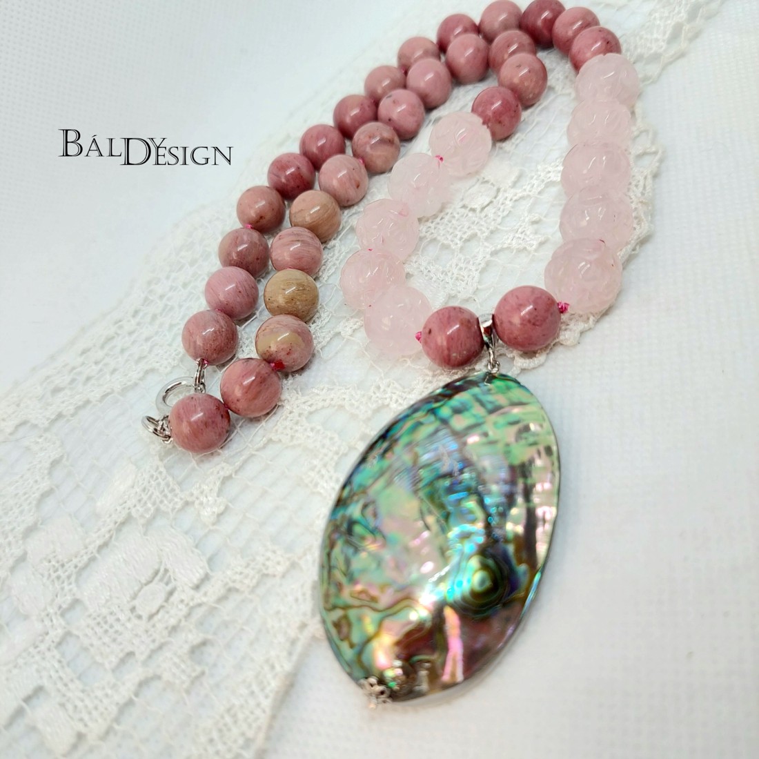 Colier thulite-cuarț roz-abalone - - Artynos.ro Colier thulite-cuarț roz-abalone - - Artynos.ro