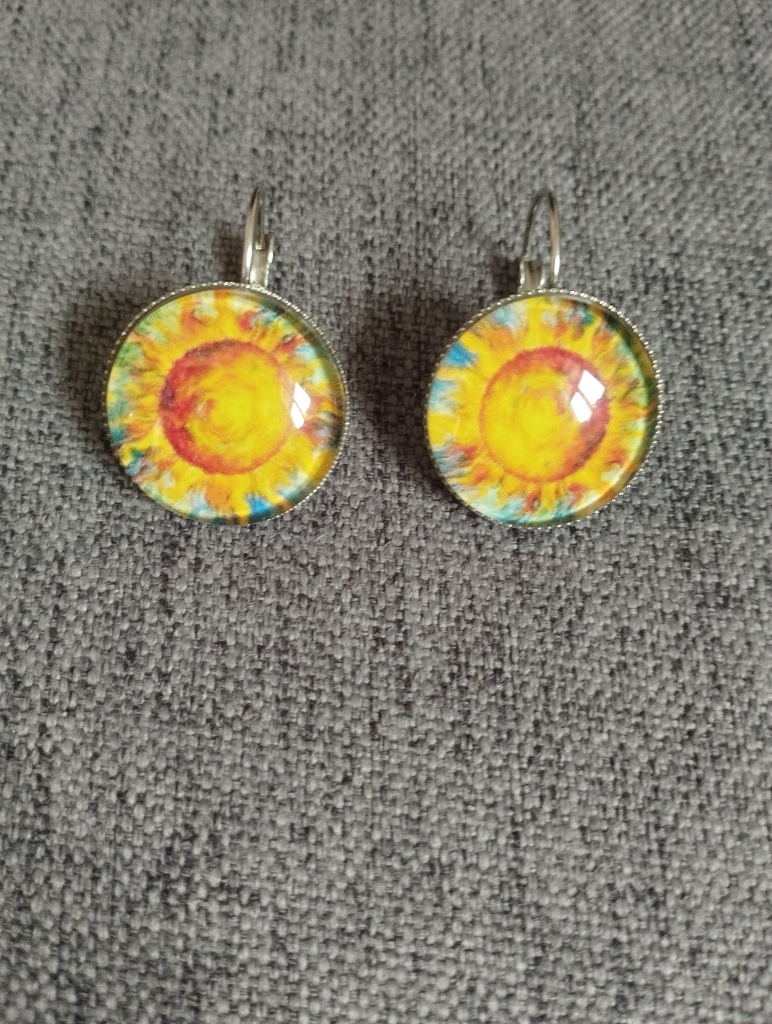 Cercei cu închizătoare franceză inspirați de Van Gogh, cu accesorii din oțel medical -  - Artynos.ro