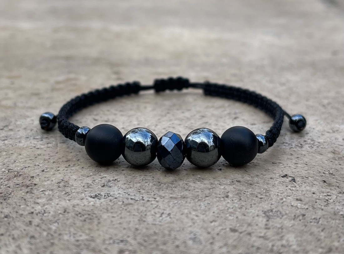 Set de brățări minerale din onix mat și hematit - - Artynos.ro Set de brățări minerale din onix mat și hematit - - Artynos.ro