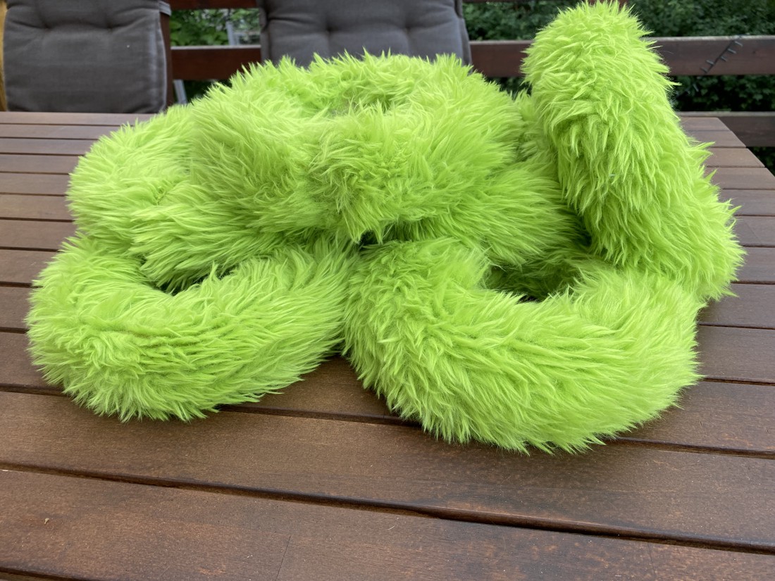Baza coroanei Grinch -  - Artynos.ro