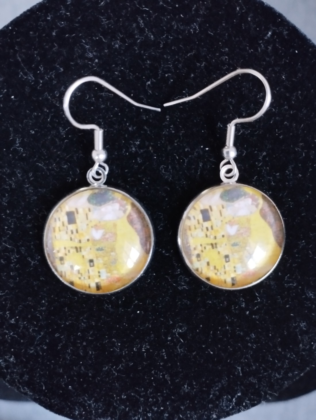 Cercei inspirați de Klimt cu accesorii medicale din oțel - - Artynos.ro Cercei inspirați de Klimt cu accesorii medicale din oțel - - Artynos.ro