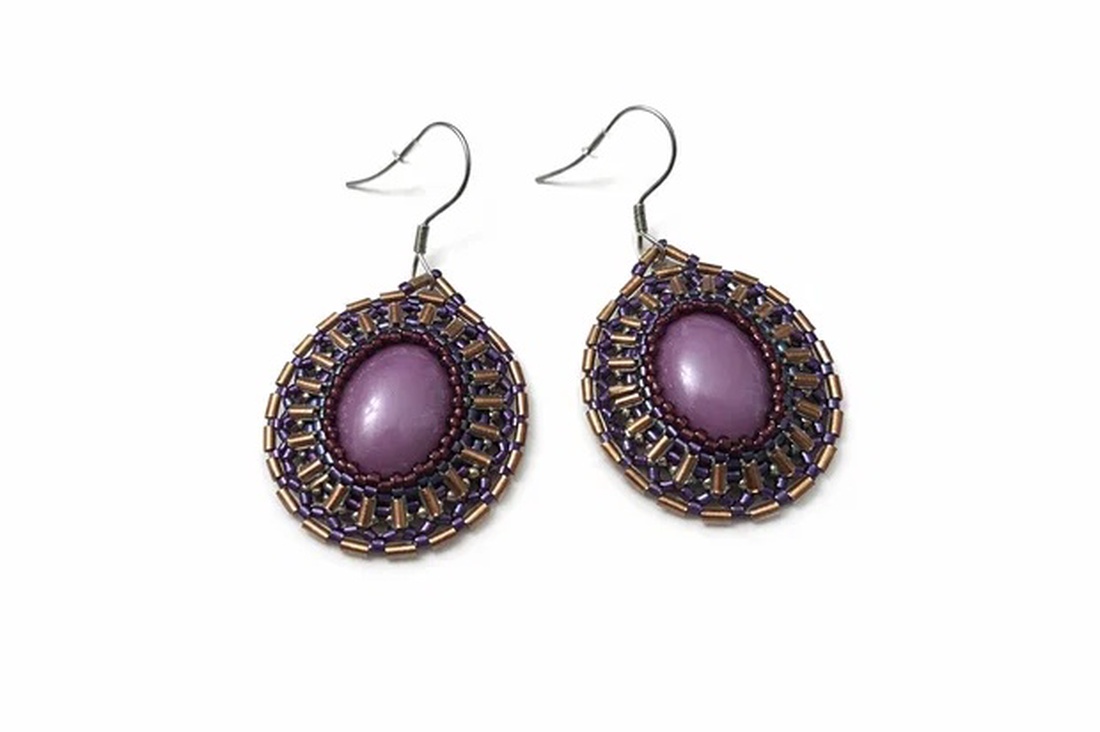 Cercei handmade mov violet - bijuterii - cercei - cercei din mărgele - Artynos.ro