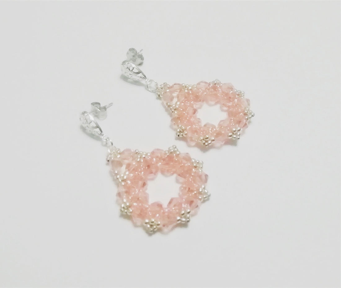 Cercei eleganti cu cristale roz-piersica - accesorii nuntă - bijuterii mireasă - cercei mireasă - Artynos.ro