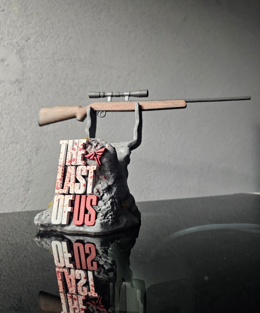 Deținător de controler The Last of Us, Playstation - accessorii și unelte - obiecte de decorare - plastic - Artynos.ro