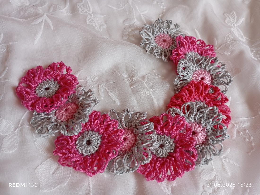 flori mici crosetate - îmbrăcăminte și modă - accesorii păr - accesorii de păr - Artynos.ro