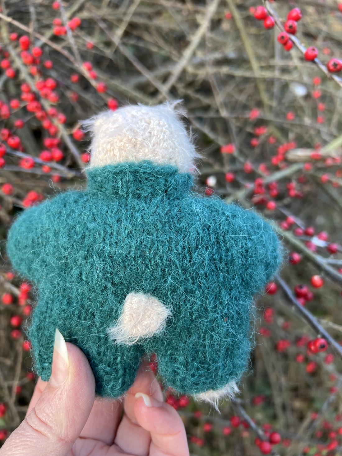 Misa Bear - Pisică tricotată manual din mătase de alpaca și bumbac, jucărie moale pentru copii 13 cm -  - Artynos.ro