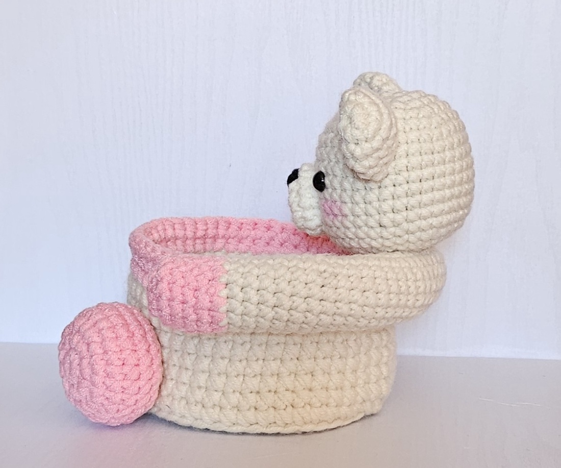 Cosulet handmade ursulet Amigurumi - mare - casă & stil de viață - organizare & depozitare - coșuri depozitare - Artynos.ro