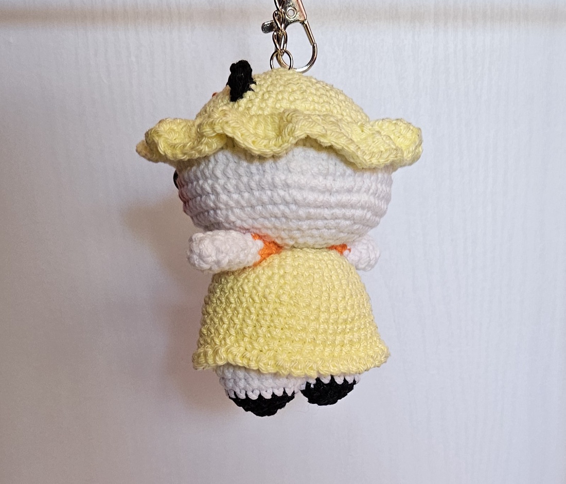 Breloc Ursulet Panda cu palarie de ratusca Amigurumi Handmade - genți și portofele - accesorii genți - breloc - Artynos.ro