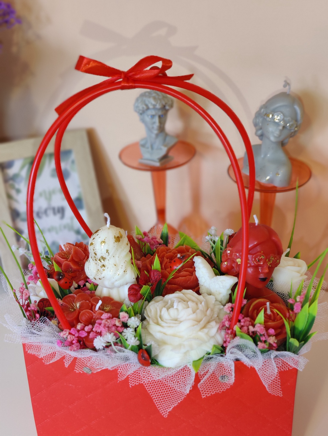 Pe tărâmul florilor - casă & stil de viață - lumânări, parfumuri, arome - ceară parfumată - Artynos.ro Pe tărâmul florilor - casă & stil de viață - lumânări, parfumuri, arome - ceară parfumată - Artynos.ro