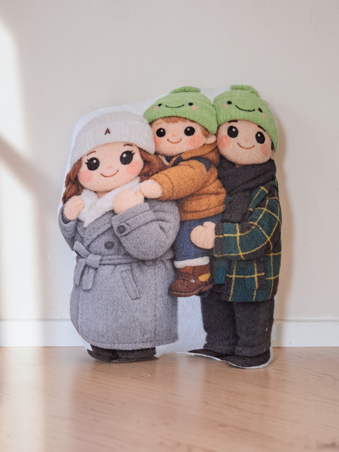 Pernă foto personalizată � imaginea transformată într-o figurină de pluș - casă & stil de viață - textile de casă - perne - Artynos.ro