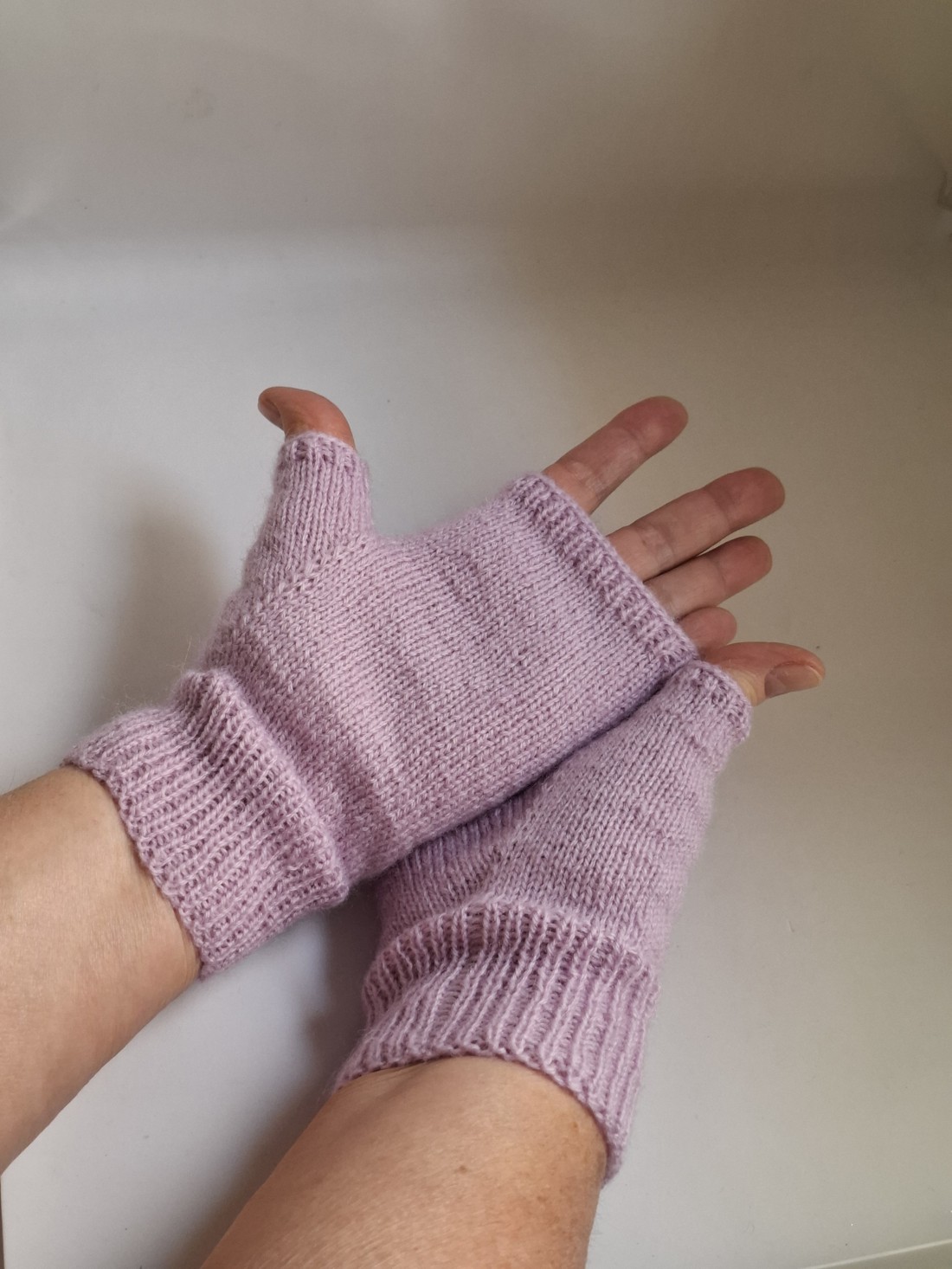 Mănuși tricotate manual, încălzitor de mână -  - Artynos.ro