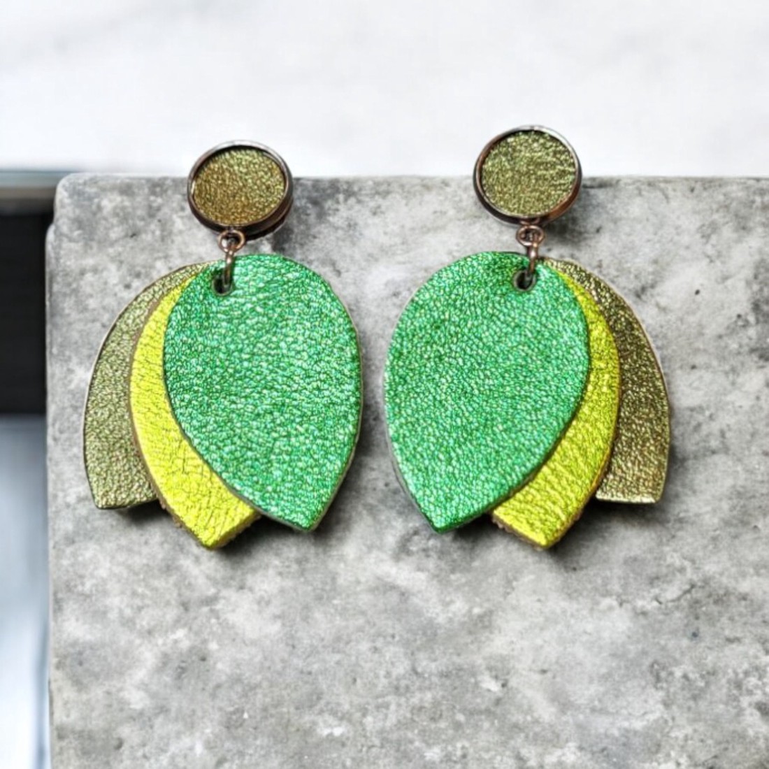 Vibrant leaves 23 - cercei cu accesorii din oțel inoxidabil - - Artynos.ro Vibrant leaves 23 - cercei cu accesorii din oțel inoxidabil - - Artynos.ro