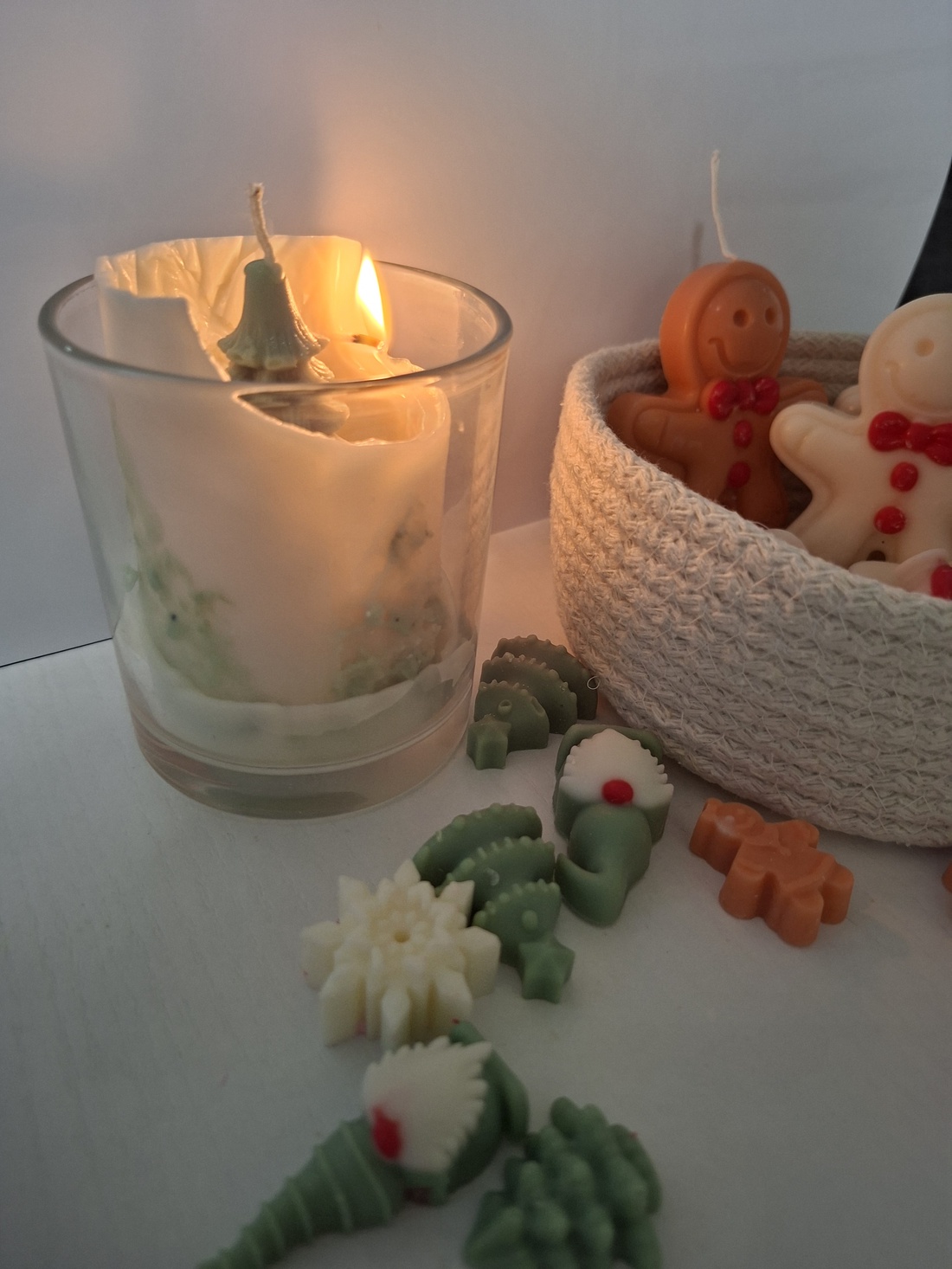 Lumanare cilindrica - crăciun - decorațiuni de crăciun de casă - lumânări parfumate de crăciun - Artynos.ro