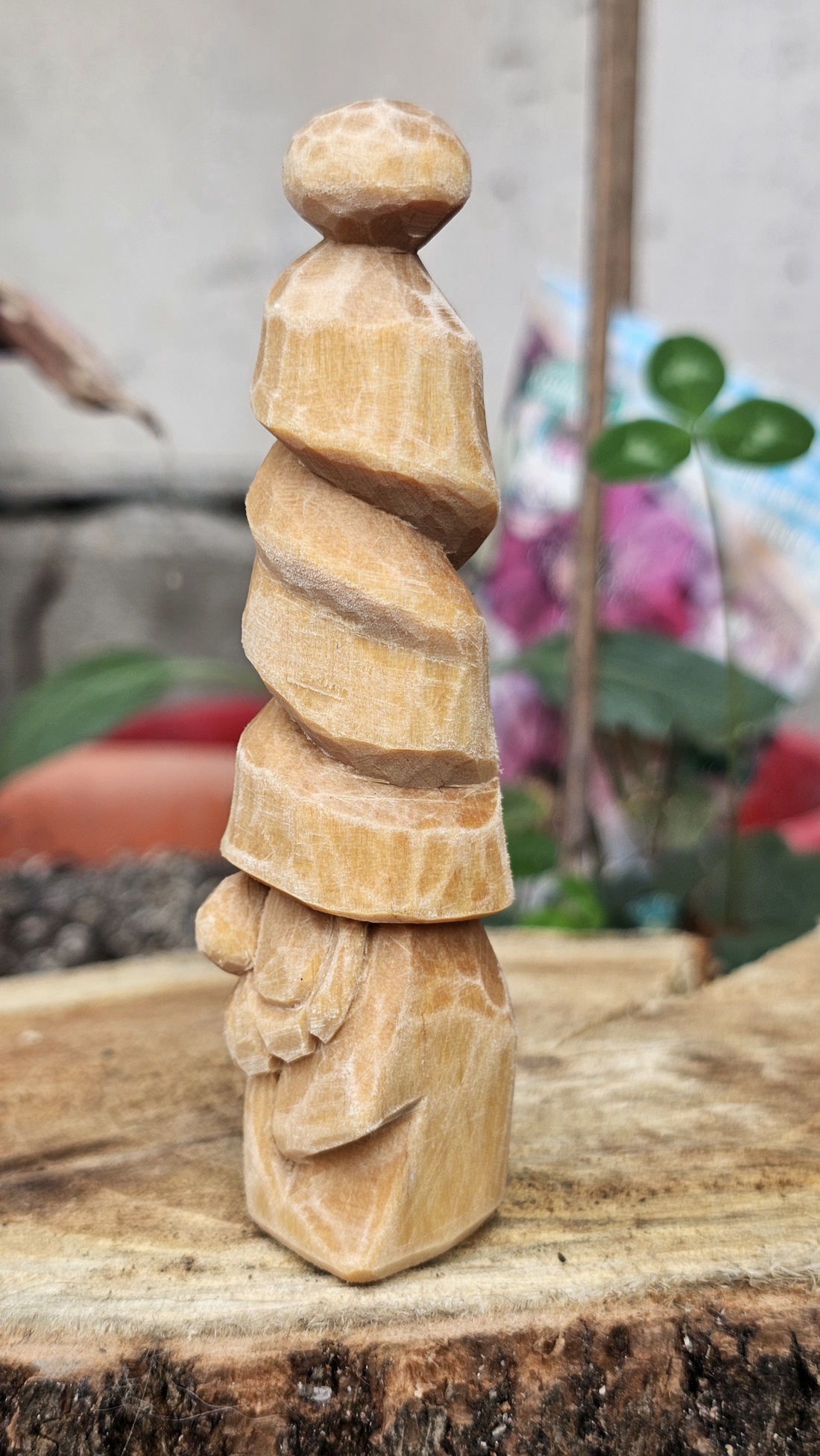 Gnom călător tall hat - arte vizuale și accesorii  - sculptură - statuie lemn - Artynos.ro