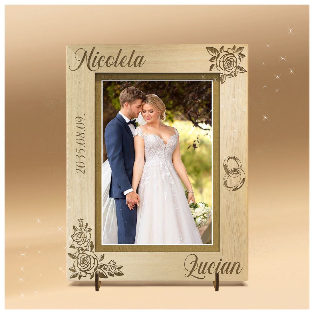 Ramă foto gravată personalizat, disponibilă pentru nuntă sau logodnă. - accesorii nuntă - amintiri și cadouri de nuntă - cadou nuntă - ramă foto cu pușculiță de bani - Artynos.ro