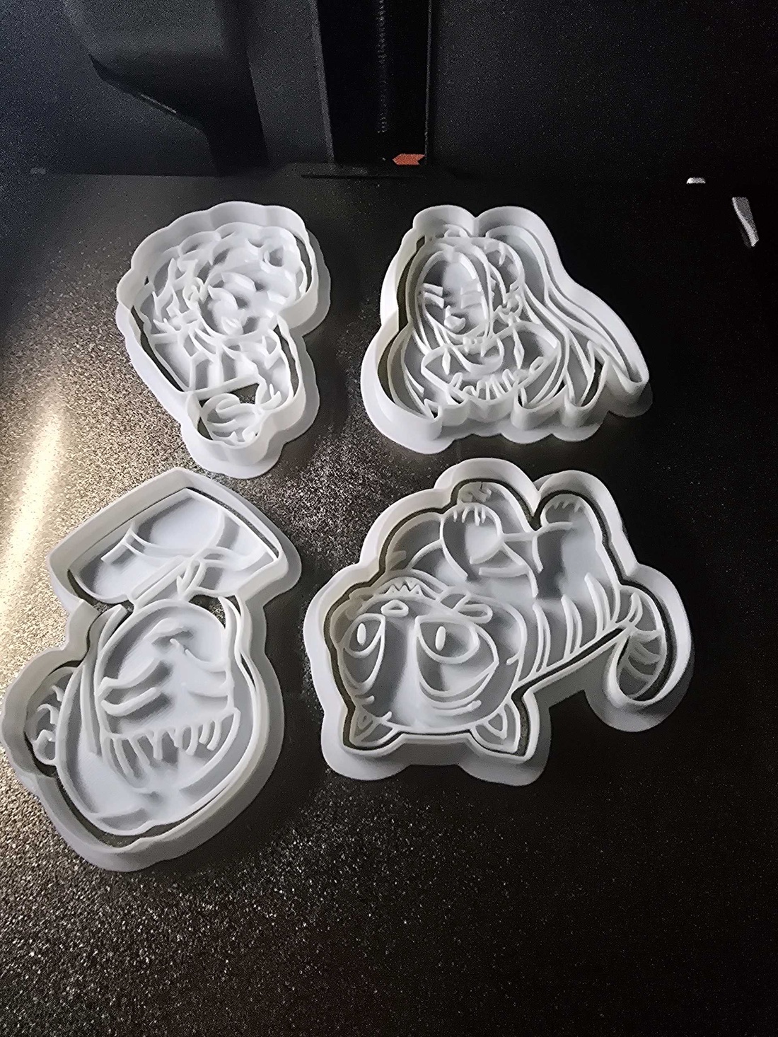 Set cutit/forma pentru lut/fimo K Pop Demon Hunters - accessorii și unelte - plastilină - modelare fimo - Artynos.ro