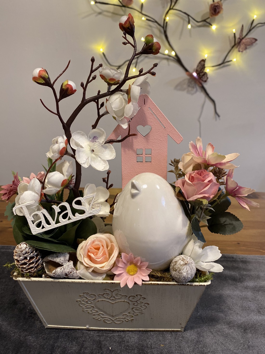 Decorațiuni florale de primăvară pentru masă  - casă & stil de viață - decorațiuni de casă - accesorii florale - flori în ghiveci - Artynos.ro