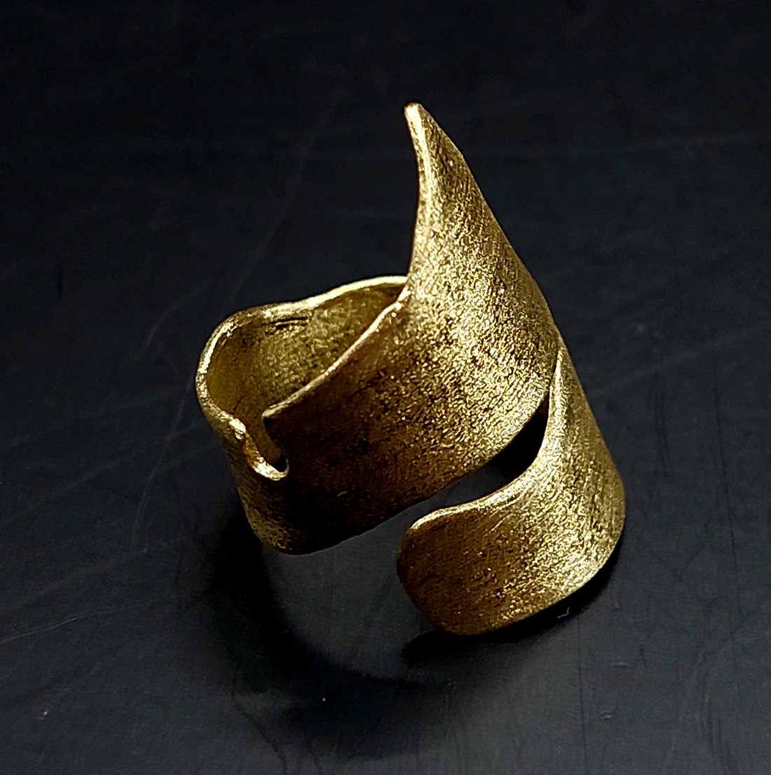 Inel unic, cu design special Balaton din alamă -  - Artynos.ro Inel unic, cu design special Balaton din alamă -  - Artynos.ro