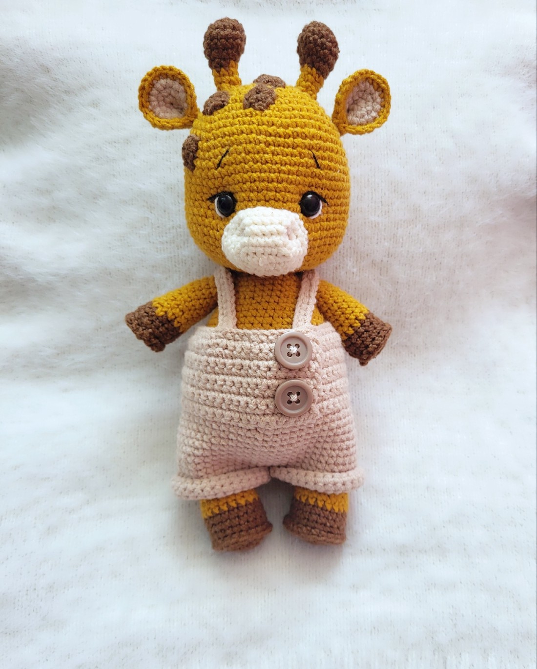 Croșetat girafă amigurumi dress up - - Artynos.ro Croșetat girafă amigurumi dress up - - Artynos.ro