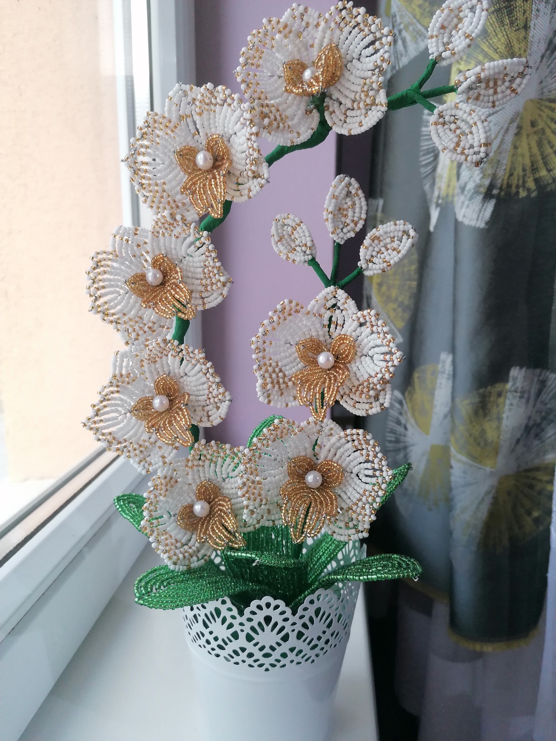 Orhidee din perle - casă & stil de viață - accesorii pentru decorat casa - suport de flori - buchete de flori - Artynos.ro