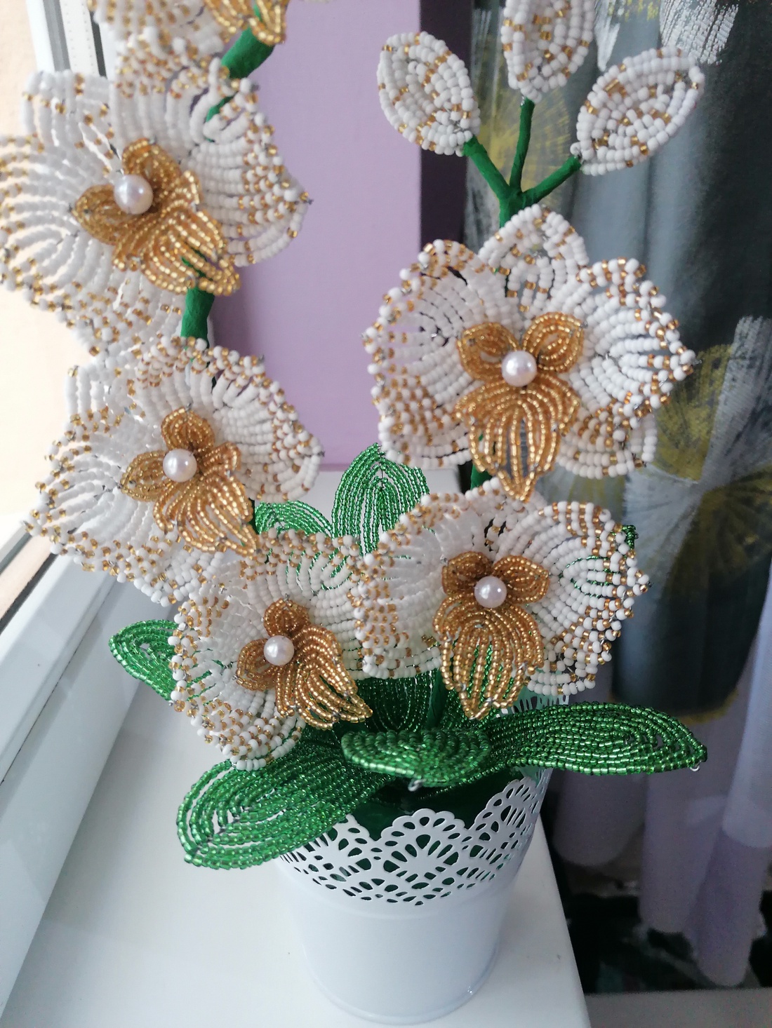 Orhidee din perle - casă & stil de viață - accesorii pentru decorat casa - suport de flori - buchete de flori - Artynos.ro