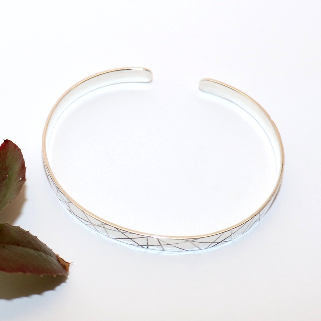 Brățară plată, liniară, îngustă din argint pentru femei sau bărbați, 20 cm (EK.028) - - Artynos.ro Brățară plată, liniară, îngustă din argint pentru femei sau bărbați, 20 cm (EK.028) - - Artynos.ro