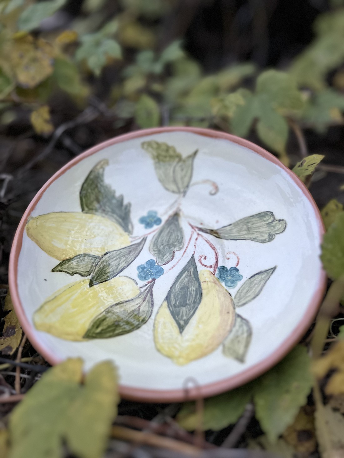 Farfurie ceramică făcută manual - Lemon Garden 17 cm - casă & stil de viață - accesorii pentru echipamente de bucătărie - accesorii de servire - veselă, farfurii - Artynos.ro