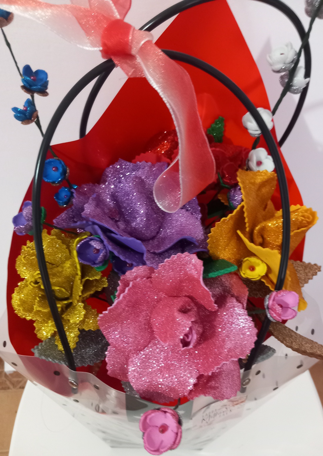 Flori mestesugite - casă & stil de viață - decorațiuni de casă - accesorii florale - buchete de flori - Artynos.ro