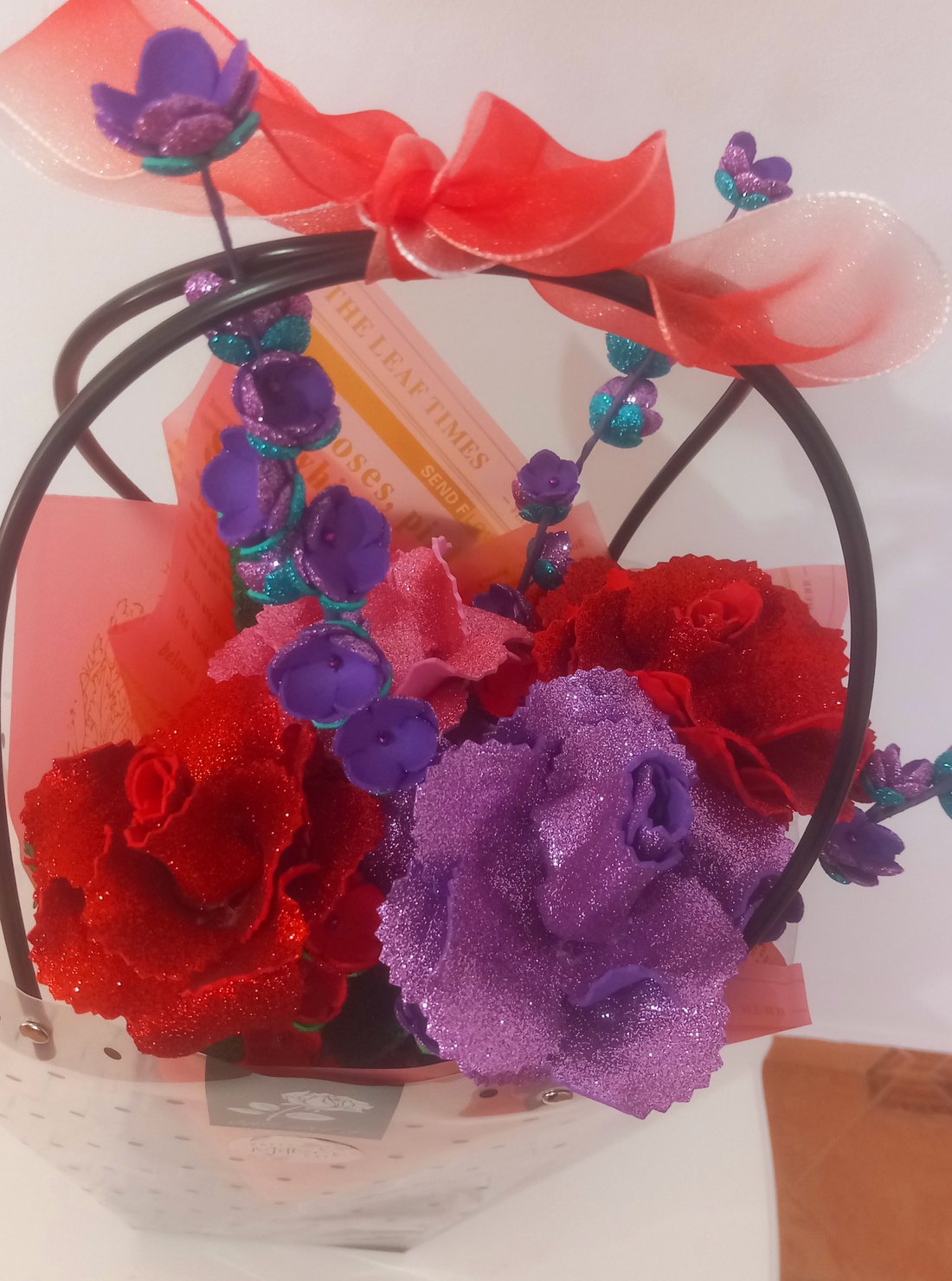 Flori stralucitoare - casă & stil de viață - decorațiuni de casă - accesorii florale - buchete de flori - Artynos.ro