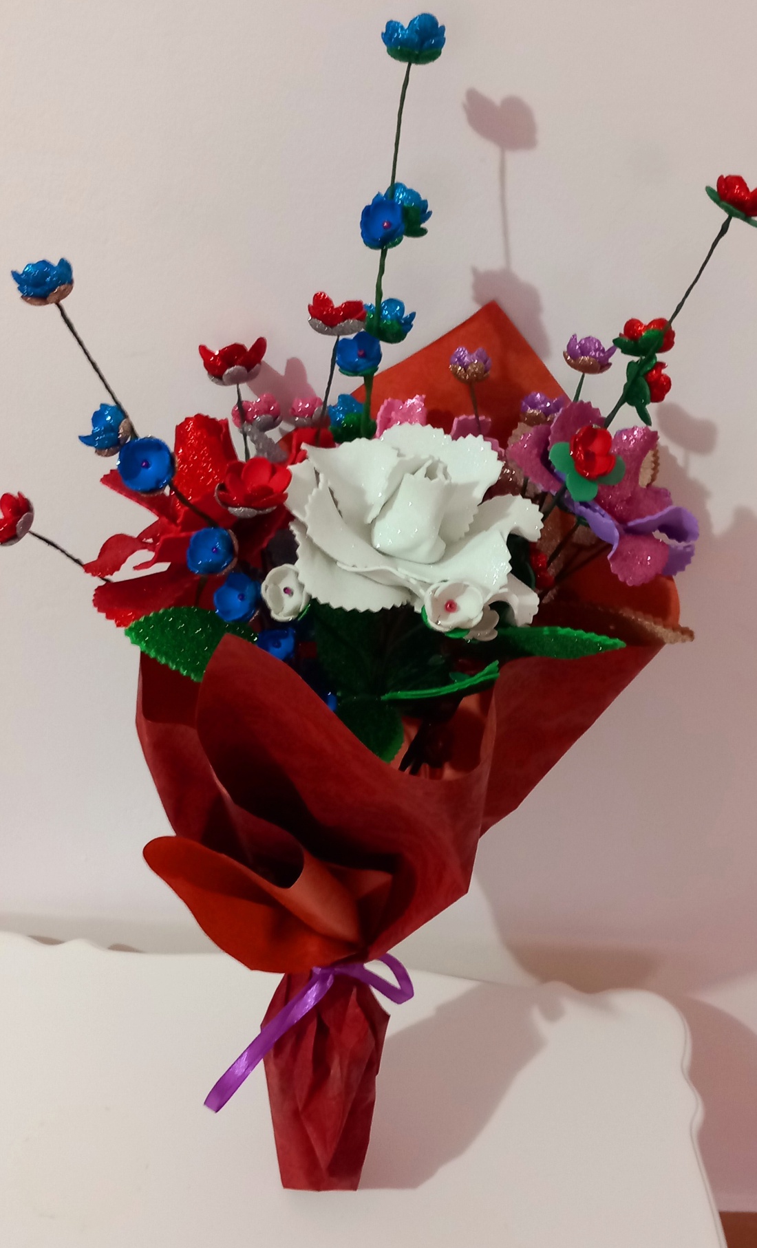 Flori stralucitoare - casă & stil de viață - decorațiuni de casă - accesorii florale - buchete de flori - Artynos.ro