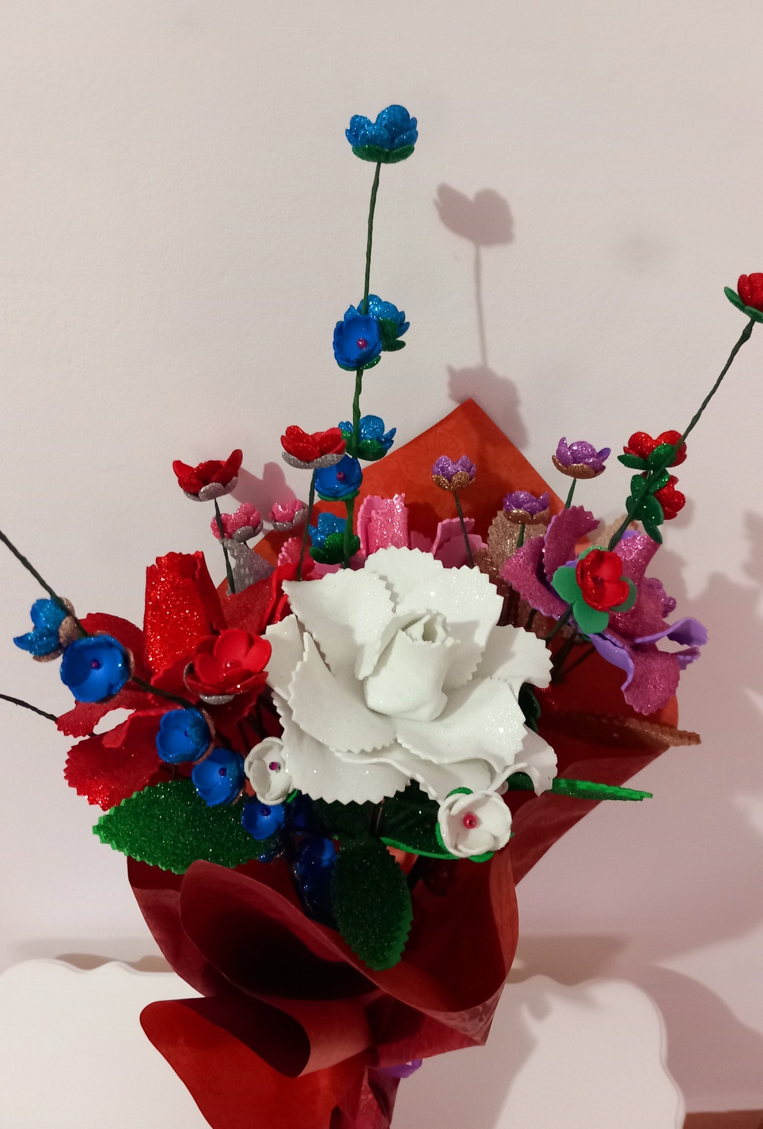 Flori stralucitoare - casă & stil de viață - decorațiuni de casă - accesorii florale - buchete de flori - Artynos.ro