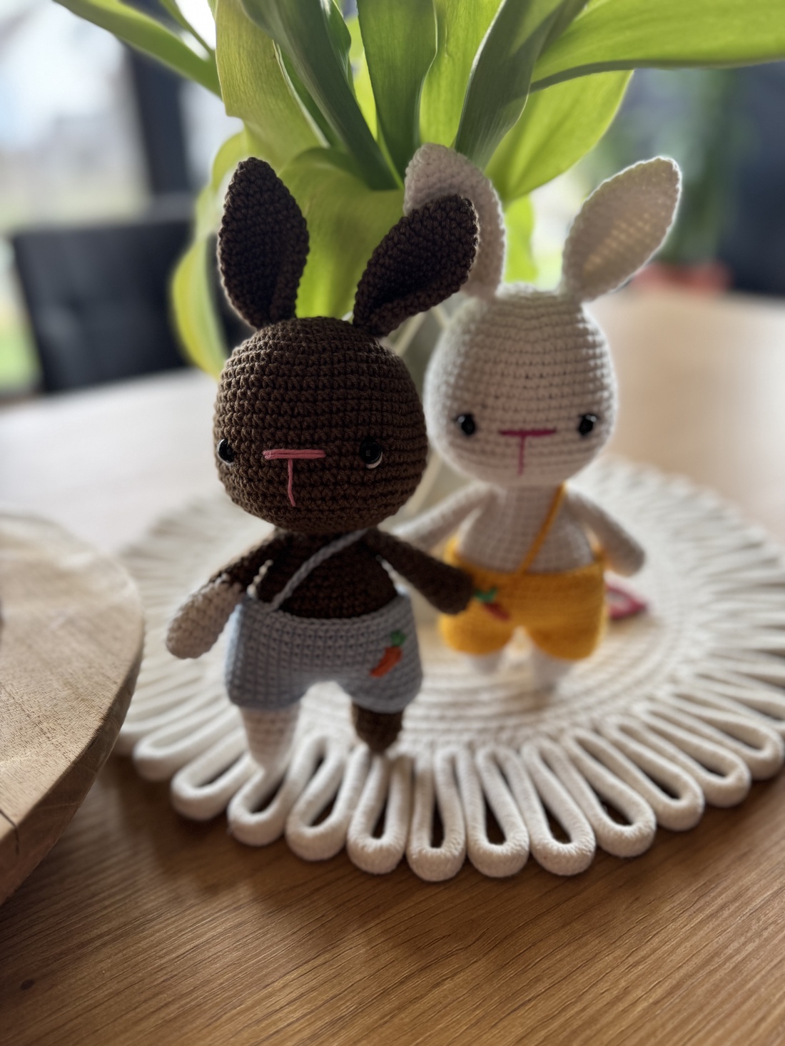 Iepurași  - jucării și echipamente pentru copii - jucării bebeluși - cub pentru copii - Artynos.ro