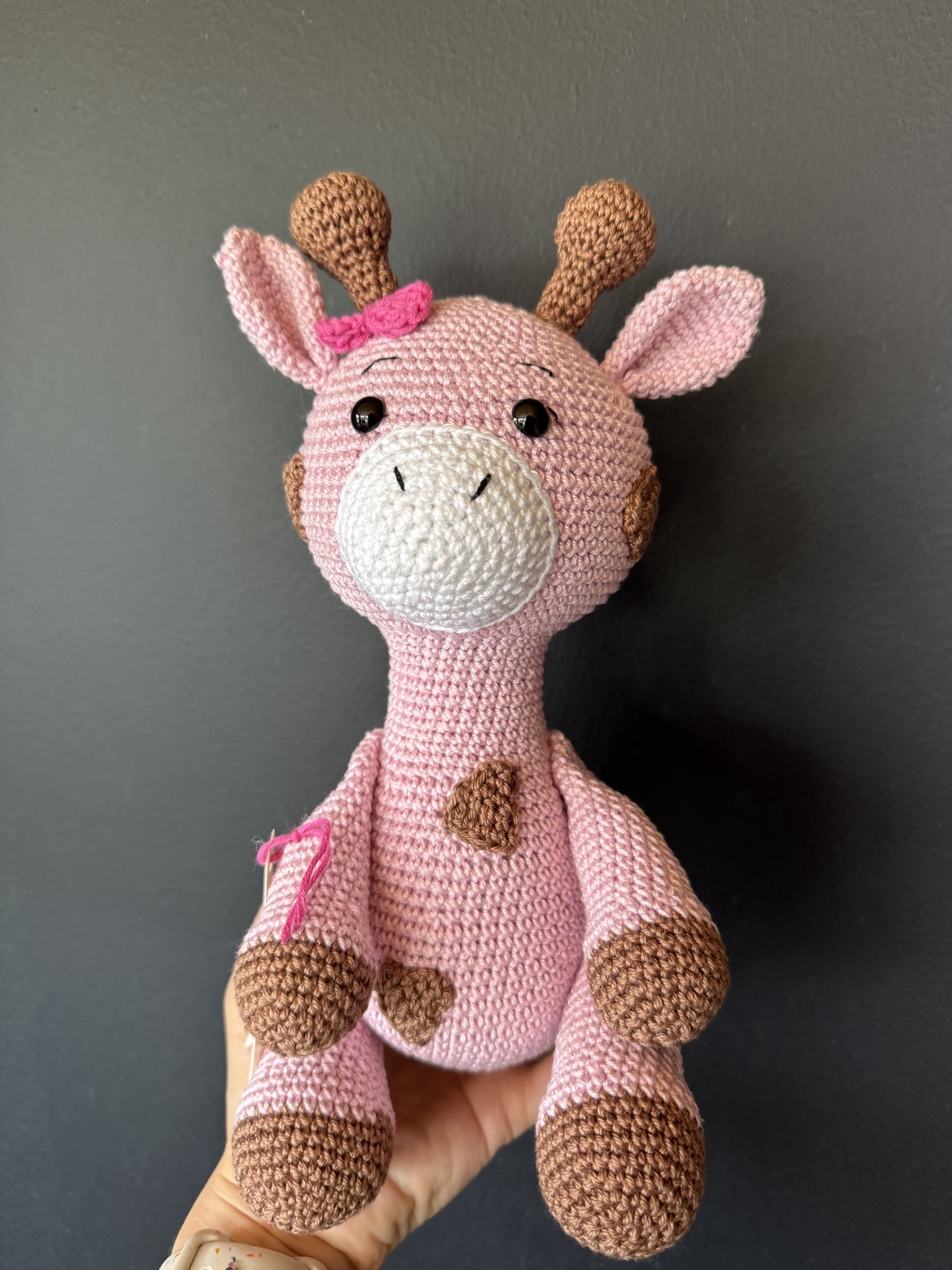 Girafă crosetata - casă & stil de viață - echipament pentru camera copiilor - cutie pentru jucării - Artynos.ro