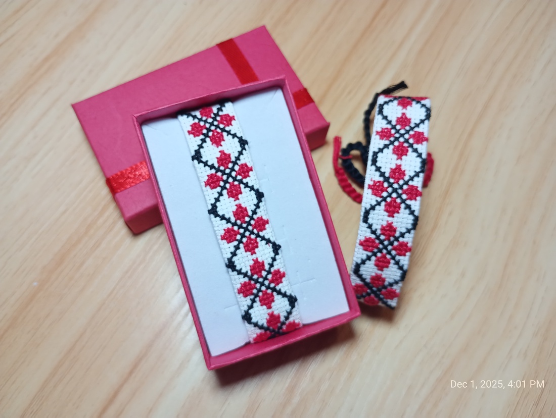 Bratara cusuta manual -  - Artynos.ro