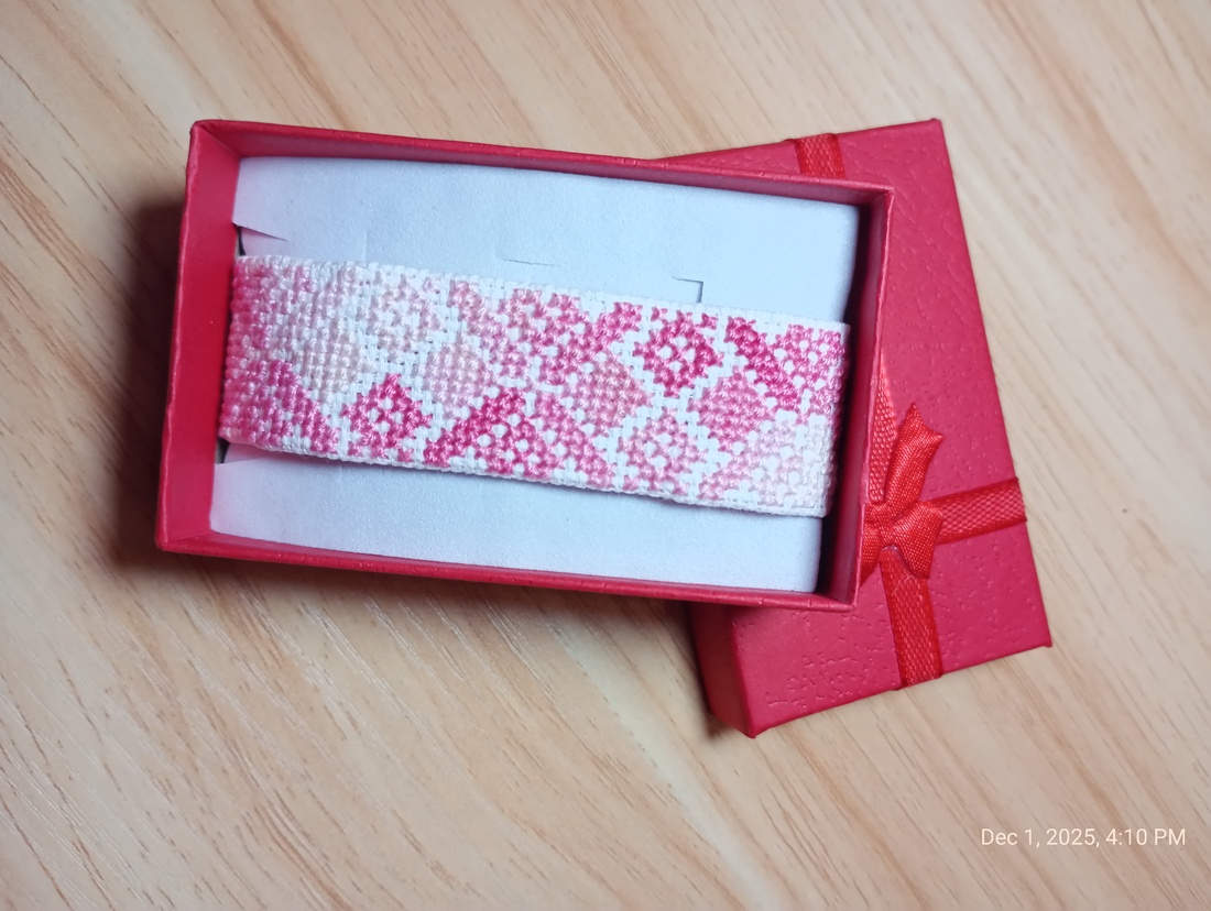 Bratara cusuta manual - bijuterii - brățări - brățări împletite - Artynos.ro